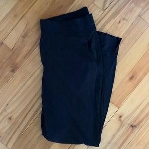 athleta SZ 10 black Brooklyn ankle pant